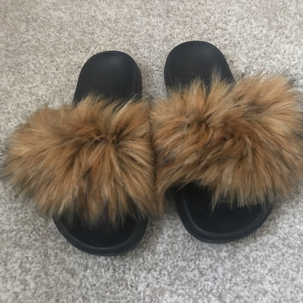 Furry Sandals - Brown Fur ACCEPTING OFFERS